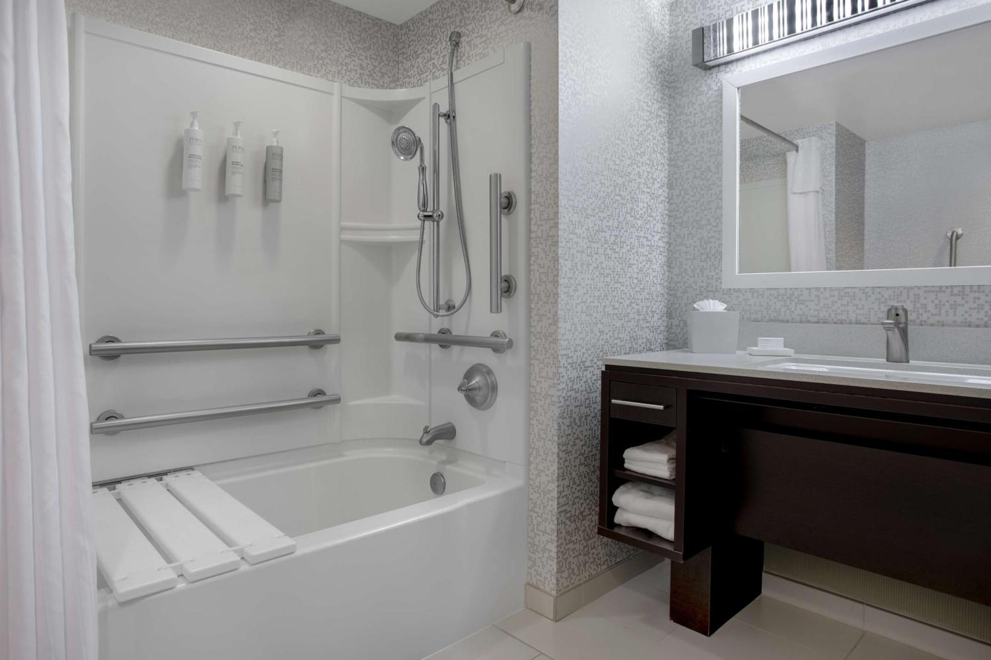 Home2 Suites By Hilton Omaha West Zewnętrze zdjęcie